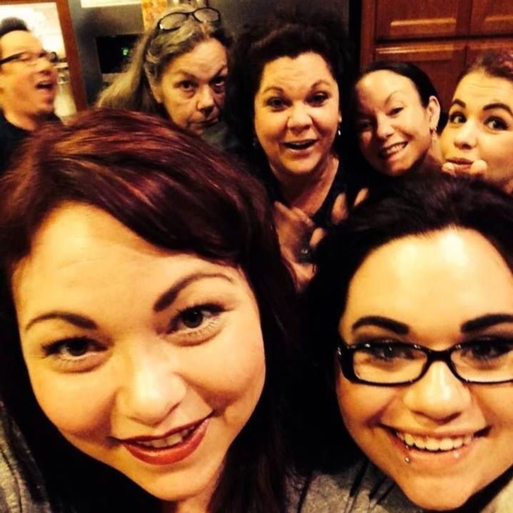 Meet your Posher, Marnie